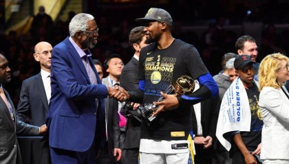 KD谈效力勇士：别再把它当成什么大事了 它根本没影响到你们生活